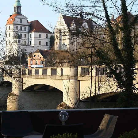 Hotel Am Fluss 3*